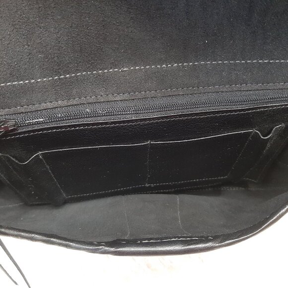 Vintage Bag by Calder of Canada Black Pebbled Leather Shoulder Bag w/ Solid Bras - Picture 9 of 11